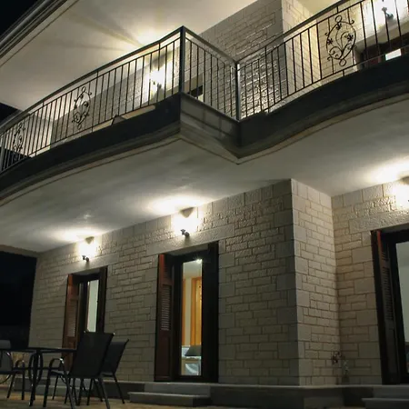 Oliveto Con Vista Ferienhaus *