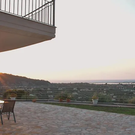 Oliveto Con Vista *